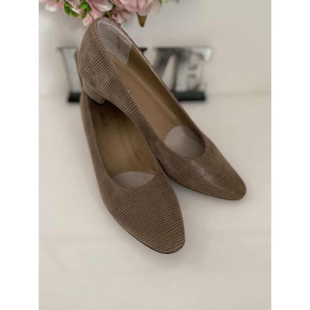 Vintage Vaneli Womens Tan Mini Lizard Print‎ Suede Heels Slip Foam Pad Insole 8S